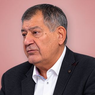 Prof. dr Gradimir Dragutinović