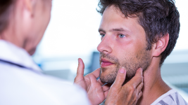 Tumor larinksa: Simptomi, dijagnoza i lečenje