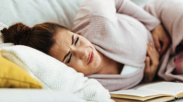 Abdominalna aneurizma: Simptomi, uzroci i lečenje Abdominalna aneurizma: Simptomi, uzroci i lečenje
