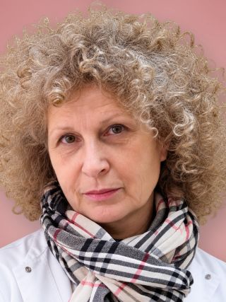 Dr Vera Vasiljević Vučković